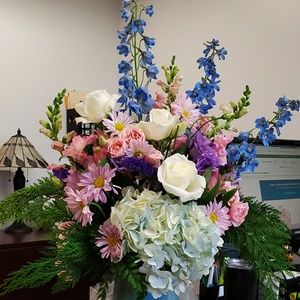 Meet your Posher, Debbie